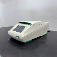 Bio-Rad T100 Thermal Cycler image 1